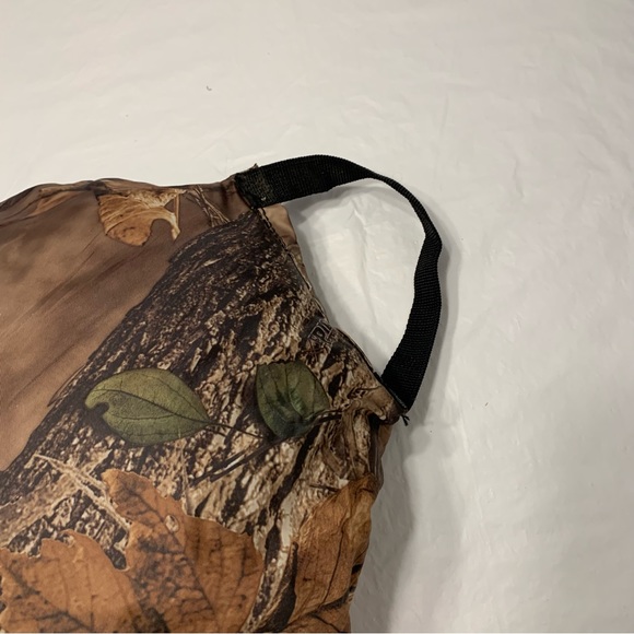 Muddy Epic Camo Camouflage Portable Hot Seat Cushion Hunting - Picture 4 of 6